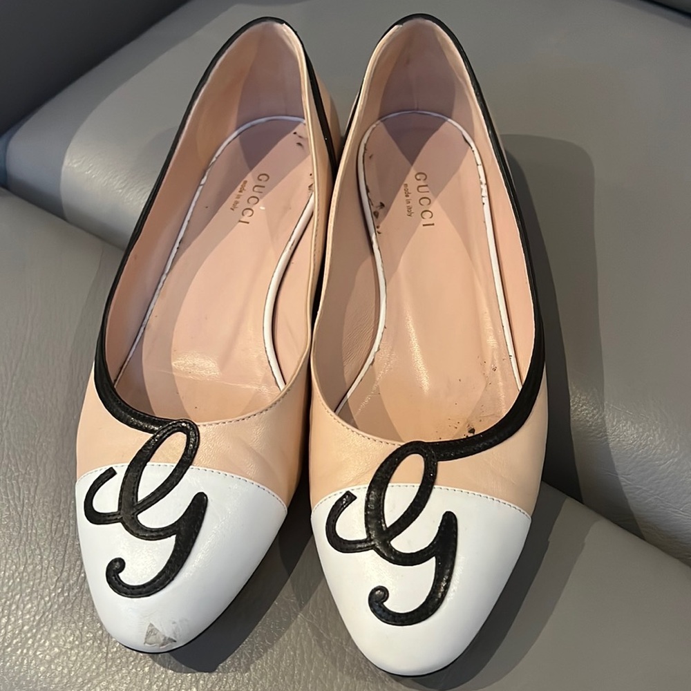 Gucci ballet flats size 38